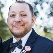 Edward Hellweg's Instagram, Twitter & Facebook