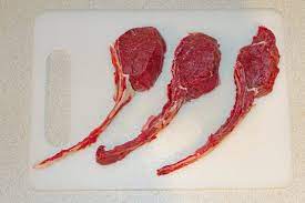 Specifically, the large, white patch on the underside of the tail. Venison Tomahawk Steaks Recipe Ehuntr