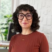 Amy Luhn's Instagram, Twitter & Facebook