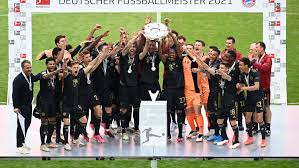 Alaba, martínez und boateng verabschieden sich: Alaba Boateng Martinez Abschied Der Generation Triple Br24