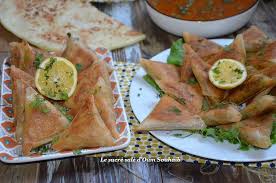 Brick Au Thon Pomme De Terre A La Marocaine Le Sucre Sale D Oum Souhaib Recettes De Cuisine Recette Brick Thon Recette Samoussa