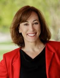 Andrea Thurber's Instagram, Twitter & Facebook