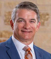 Leading Texas Hospitals: Honoring Service Beyond the Uniform This Veterans  Day