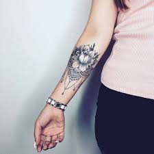 Unterarm und fingerschmerzen innen wie fühlen sie sich an? Tattoo Tattoos Small Tattoo Tattoo For Women Tattoo Quotes Best Tattoo Unterarm Innenseite Tattoo Ideen Unterarm Tattoo Unterarm Frau Innenseite