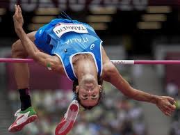 In tv in chiaro su rai 2, ma anche online su discovery plus ed eurosport player. Xwijtg6wa7kw3m