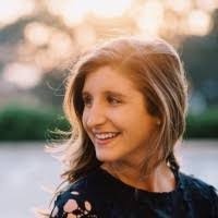 Caroline Schwab's Instagram, Twitter & Facebook