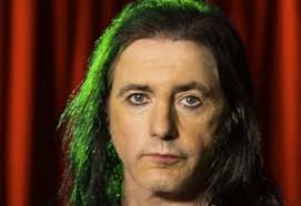 L.A. GUNS Singer PHIL LEWIS On STEVE RILEY's Death: 'It Was Awful. I Didn't  Wanna See That.'