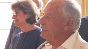 Robert Kucinski's Instagram, Twitter & Facebook