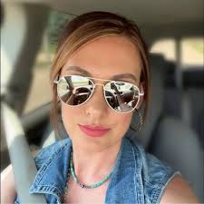 Michelle Rawson (@michelle_k_rawson) • Threads, Say more