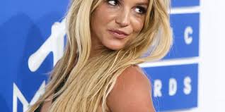 Fakta Menarik Justin Timberlake, Musisi yang Pernah Patahkan Jarinya saat  Konser