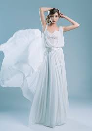 It certainly is lookinng like the pfizer vaccine is not working with the delta variant. Brautmode Aus Israel Von Petit Lumiere Shopandmarry