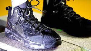 Lonzo anderson ball is an american professional basketball player for the new orleans pelicans of the national basketball association. Nba Lonzo Ball Sneaker Tracker