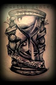 To make your tattoo aesthetically artistic and creative, you can give your hourglass a curved shape and give the glass and the wooden part some shine. 29 Latest Hourglass Tattoo Images Designs And Pictures