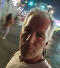 Leanne McArthur (@LeanneGanskeMcA)