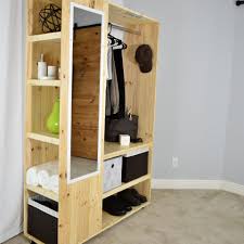 Either the pieces make it easy by telescoping together or you need to bring out the hacksaw. 20 Diy Closet Organizers