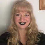 Debra Fielding's Instagram, Twitter & Facebook