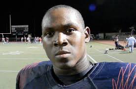 Football: Tesoro 10, Newhall Hart 7