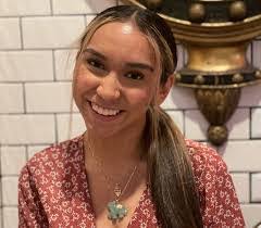 Stephanie Marple's Instagram, Twitter & Facebook