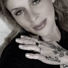 Nuestras masas finas, elaboradas con ingredientes de la más alta calidad,  son perfectas para acompañar tus reuniones, para darte un gusto o un  riquísimo y vistoso presente ☕️🎉 Hacé tu pedido llamando