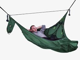 Their camping hammocks are already among the best available so it should come as no surprise that their hammock rain fly is on this list, as well! 6 Camping Hammocks Kamock Warbonnet Dd Amok Wired