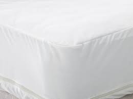 Pile Of Pillows Deep Fitted Premium Bed Bug And Allergen Proof Mattress Encasement Full White Buy Online In Dominica At Dominica Desertcart Com Productid 15079232