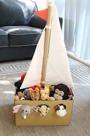 Le Coffre A Jouets Idees Decoration Chambre Enfant Archzine Fr Decoration Chambre Enfant Jouets En Carton Et Rangement Peluche