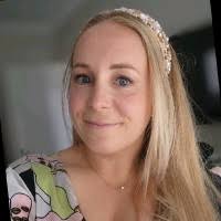 100+ perfiles de «Dot»