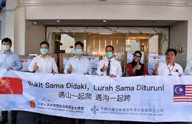 Bulat air kerana pembetung bulat manusia kerana muafakat. Xi Jinping Bukit Sama Didaki Lurah Sama Dituruni