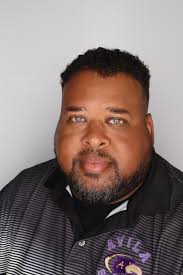 Derrick Braxton's Instagram, Twitter & Facebook