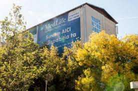 In baza contractului cu casa de asigurari a municipiului bucuresti (casmb),spitalul de ortopedie si chirurgie plastica medlife ofera pacienților posibilitatea decontării unor servicii. Hyperclinica Medlife Titan Centru Medical Policlinica Din Bucuresti