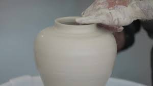 This will cook up to 10 cups, but our test is for 5 cups. Potters Wheel Hands Forms Clay Pot On Potters Wheel Experienced Master Doing A Pot On A Pottery Wheel Hands Working On Pottery Wheel Traditional And Manual Pottery Production Video By C