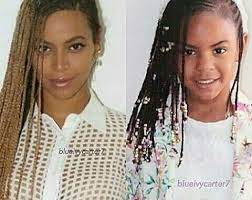 Saw These Photos Of Beyonce And Her Daughter Blue Ivy Rocking Matching Side Swept Braids And They Look So Alike Blue Ivy Braid Styles For Girls Beyonce Braids