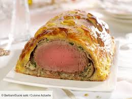 Filet De Boeuf Aux Champignons En Croute Recettes Recette Boeuf En Croute Recettes De Cuisine Filet De Boeuf