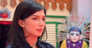 Lagi Manggung Tribute To Oasis, Ini Cerita Ronald Surapradja Ditawari  Cawagub Jabar Sampai Berkaca-kaca