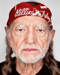 Happy 92nd birthday Willie Nelson! ❤️