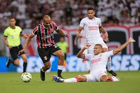 Léo Medrado: "Entre Santa Cruz e Náutico, hoje tem gol, mas não tem goleada"