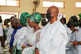 Sharing photos of himself with the celebrants, he wrote; Bukola Saraki And His Wife At The Burial Of Major Bolarinwa Morakinyo Pictures Gistmaster