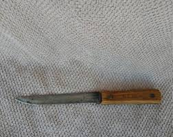 A quick look at the schrade old timer carving jack, a pocket knife for wood carving. Old Carving Knife Etsy