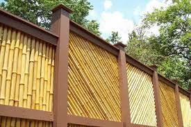 30 contoh ide pagar kayu minimalis nan unik untuk rumah selain mempercantik pekarangan juga membuat hunian terkesan. 11 Contoh Model Pagar Bambu Unik Dan Minimalis Kreatif Banget