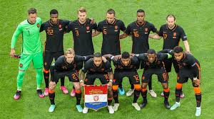 Het ek voetbal wordt in 11 verschillende europese steden gehouden, waaronder in de johan cruijff arena in amsterdam (nederland). Dfg8tt0 5ujwym