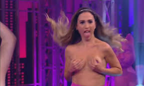 Tata Hard Bugil - Pose Menggoda Paling Sensual