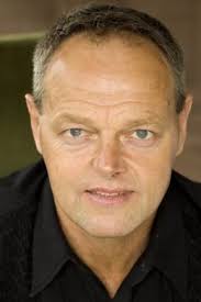 Актёры, режиссер и создатели сериала Могучие рейнджеры Ниндзя Шторм (2003-…)