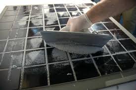 Makalemizde banyo yüzeylerini temizlemenin doğal. En Iyi Fayans Temizleyici