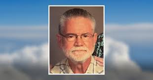 Nikki Ruggles's Instagram, Twitter & Facebook