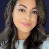 Allie Bonet's Instagram, Twitter & Facebook