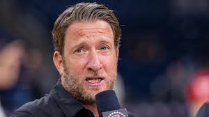 A.J. Cook Reveals the Deeper Story Behind Why J.J. Changed in 'Criminal  Minds: Evolution'