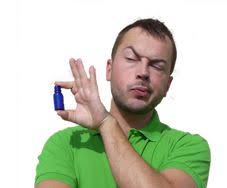 Mais attention aux huiles de massage du commerce ! Fabriquer Une Huile De Massage Aromatique Tutoriel Video