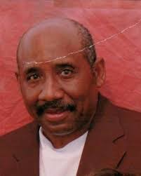 Earl Bracey's Instagram, Twitter & Facebook