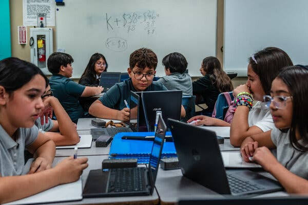 What Students Are Saying About Screens in School - The New York Times