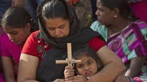 Paskah merupakan perayaan terbesar hari besar agama kristen, karena disinilah yesus berhasil bangkit dari maut. Penganut Kristen India Alami Kekerasan Jelang Hari Natal Dunia Tempo Co